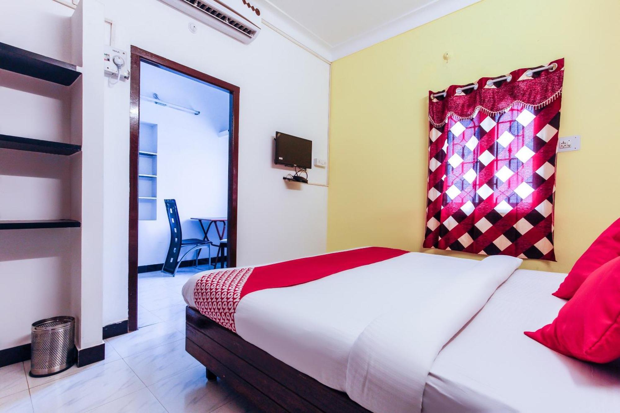 Hotel Lakshmi Narayana Салем Екстериор снимка